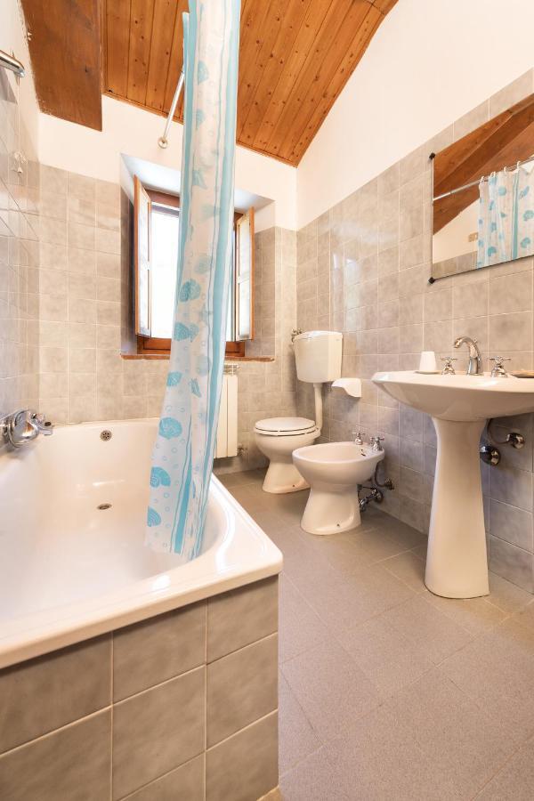Agriturismo Girolomoni - Locanda Isola del Piano Kültér fotó